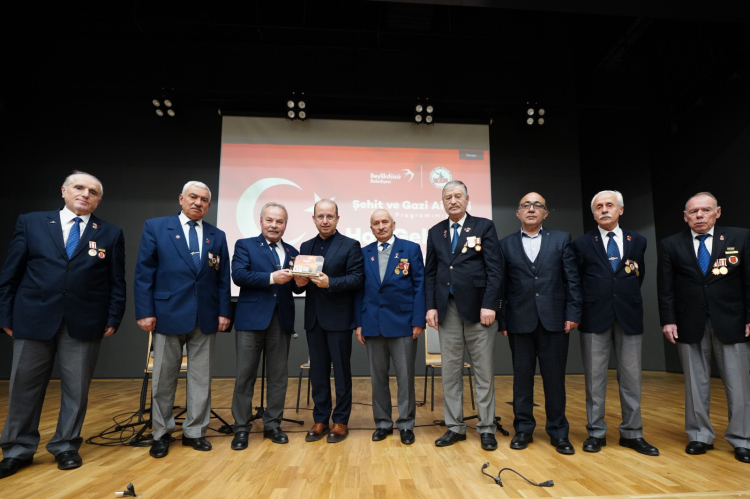 Gözaltında bulunan Çalık'tan şehit ailelerine mesaj: Yanlışların bedelini doğrular ödemez