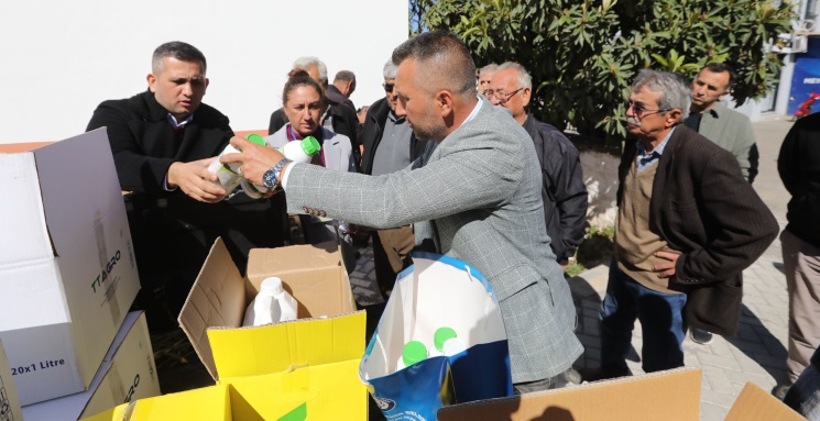 Muğla'da dondan zarar gören üreticilere destek