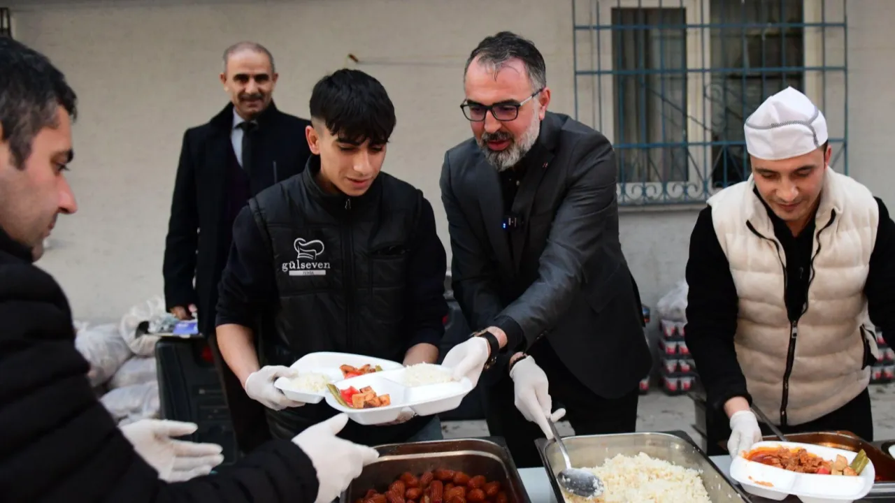 Bursa Kestel'de gönül sofraları kuruldu!