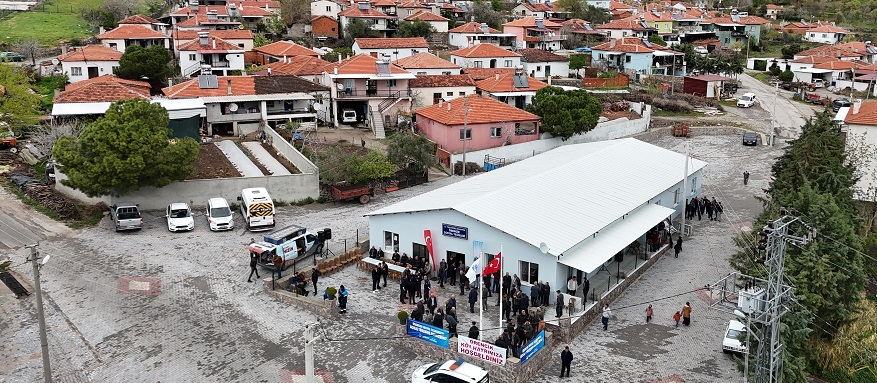 Yunusemre Belediyesi, Örencik Sosyal Tesisleri'ni hizmete açtı