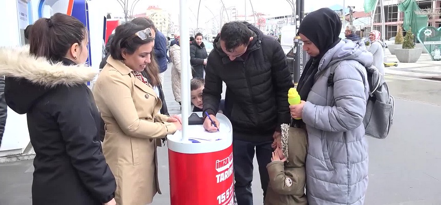 Aksaray'dan İmamoğlu için başlatılan imza kampanyasına destek