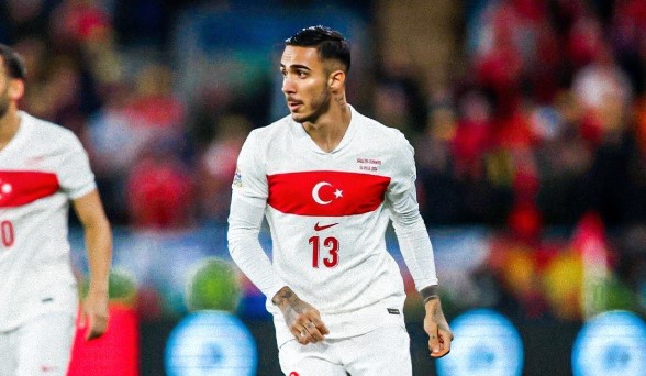 Emirhan Topçu Kimdir?