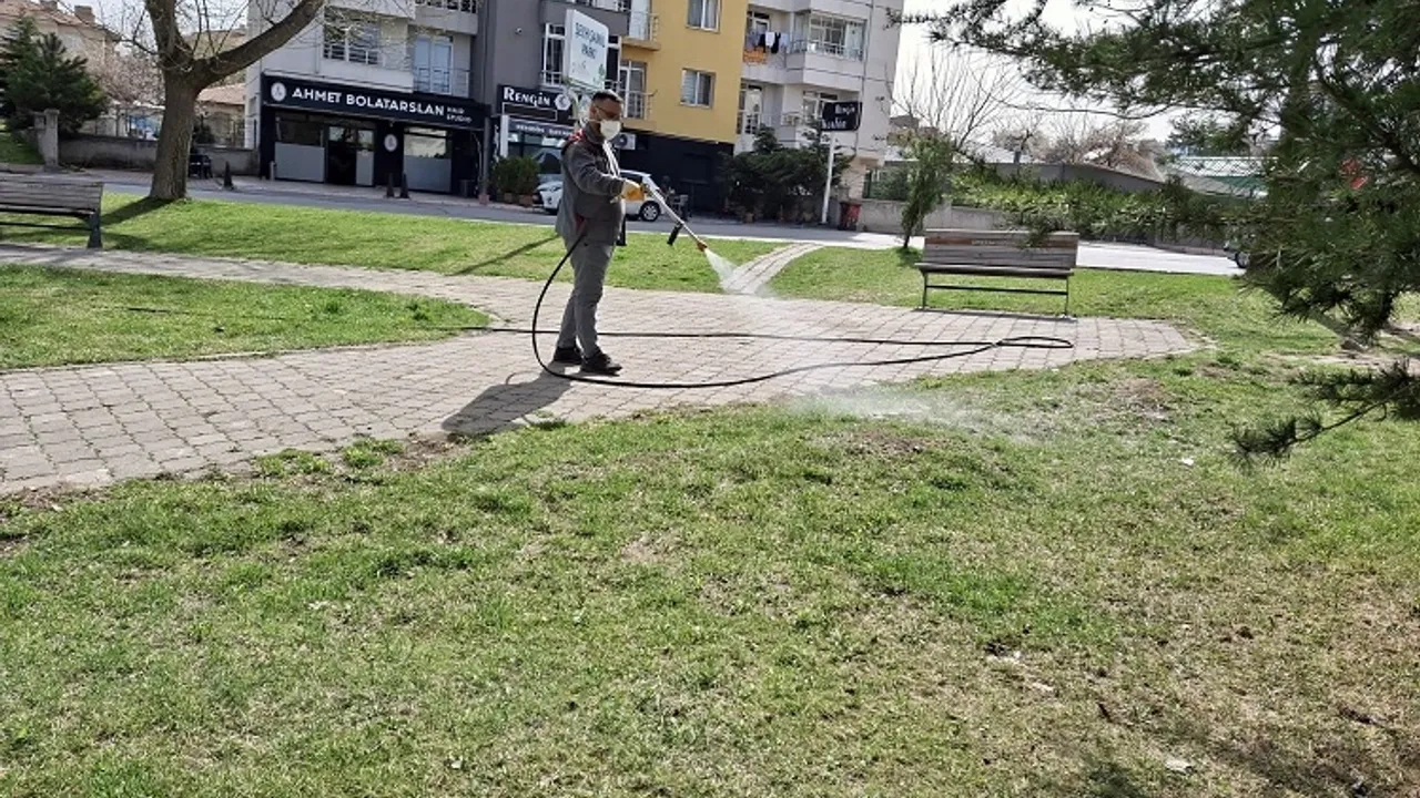 Kayseri Talas'ta sinek ve haşereye erken önlem