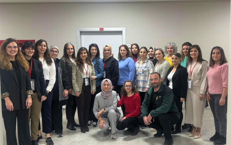 Bursa Sağlık'tan 11 personel daha 'Tıbbi Acil Çağrı' eğitimi aldı