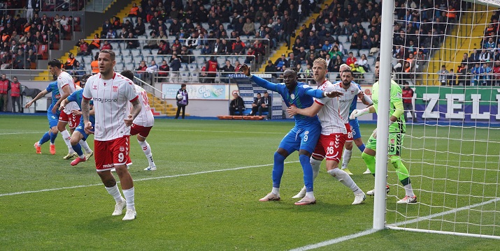 Çaykur Rizespor ve Sivasspor Yenişemedi: 1-1