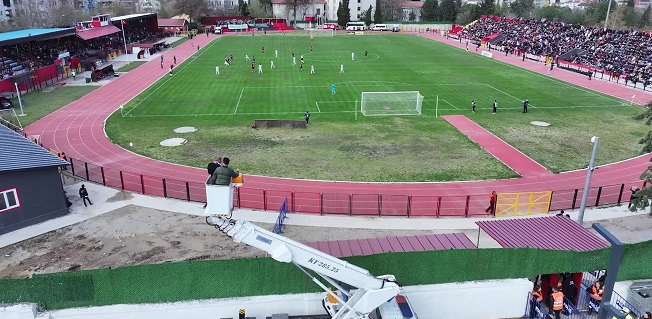 Cezalı Uşakspor Kulüp Başkanı Kurnaz, takımının maçını vince çıkarak izledi