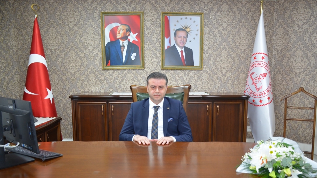 Halil İbrahim Akmeşe, Rize İl Milli Eğitim Müdürü Olarak Görevine Başladı