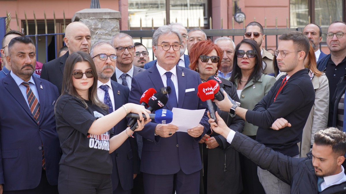 Zafer Partisi’nden Adalet Bakanlığı Önünde “Ümit Özdağ’a Özgürlük” Çağrısı