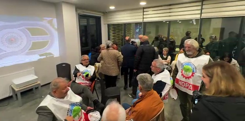 Fındıklı’da Adalet Nöbeti: “Duvarları Yıkacağız, Dayanışmayı Türkiye’ye Yayacağız”