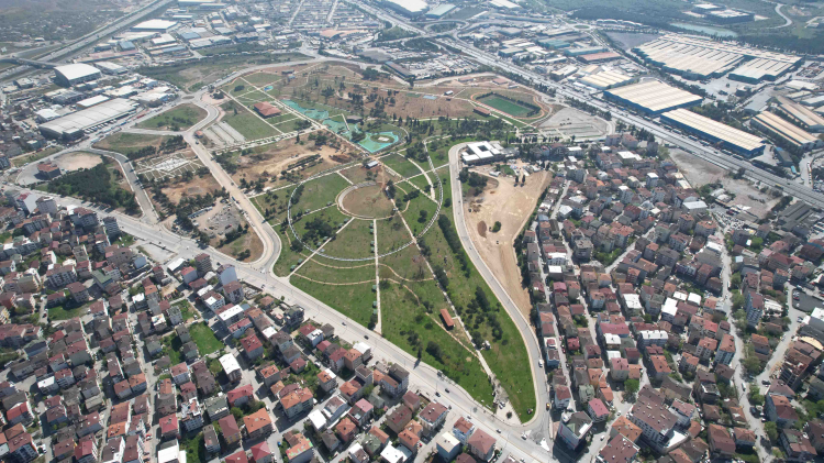 Kocaeli'de Gebze Millet Bahçesi son sürat ilerliyor