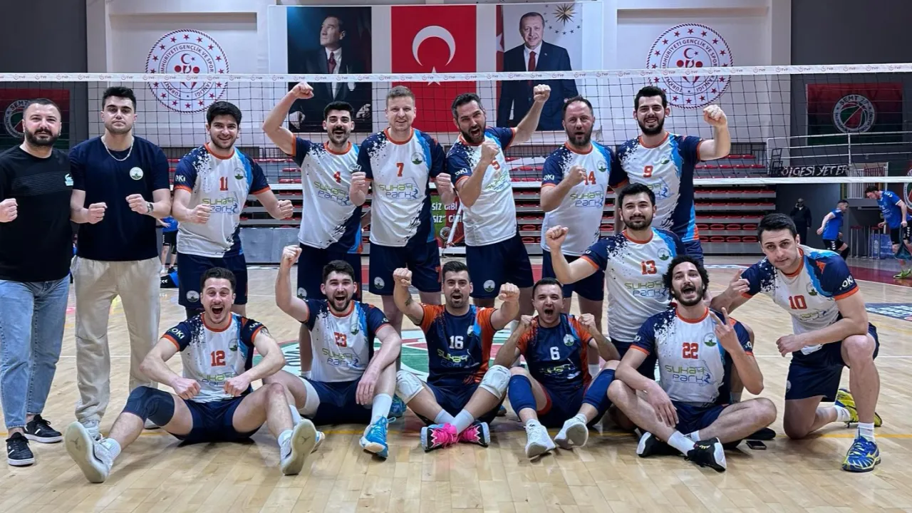 Bursa Osmangazi Belediyespor Erkekler Voleybol 2. Ligi’ne yükseldi