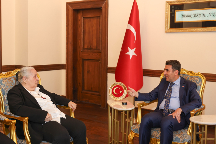 Vali Aygöl, Timsal Karabekir’i makamında ağırladı