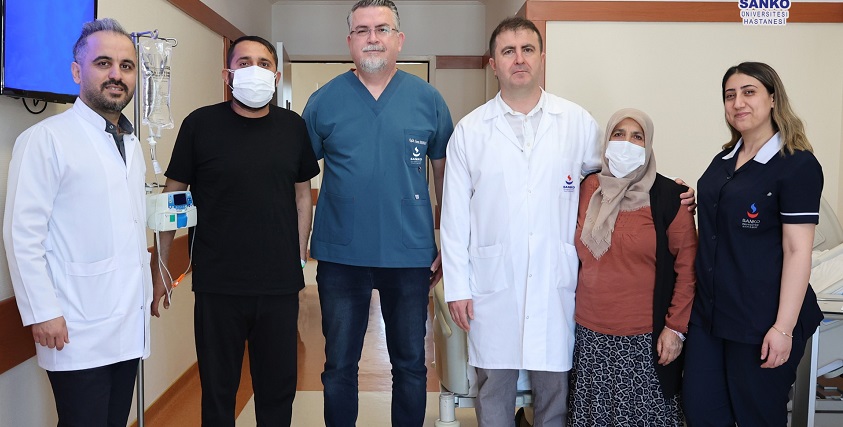 SANKO ÜNİVERSİTESİ HASTANESİ’NDE ANNEDEN OĞLUNA İKİNCİ HAYAT
