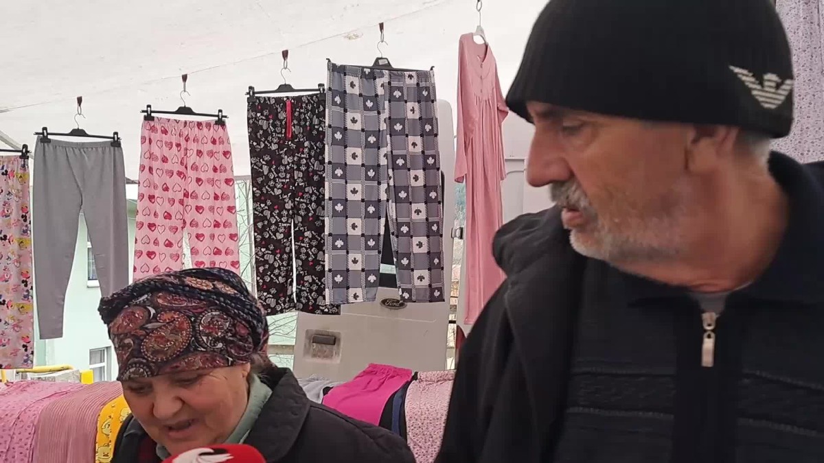 ''Para mı var da pazar yapalım? Yapamadık, pazarda boş boş gezdik, gidiyoruz