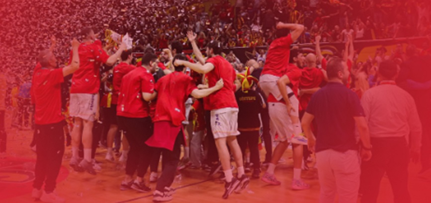 Lezita’nın ana sponsorluğunu üstlendiği Göztepe Erkek Basketbol Takımı Türkiye Basketbol 1. Ligi’nde