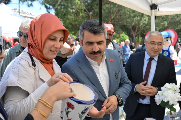 Bursa Yıldırım Belediyesi’nden aile yılına destek