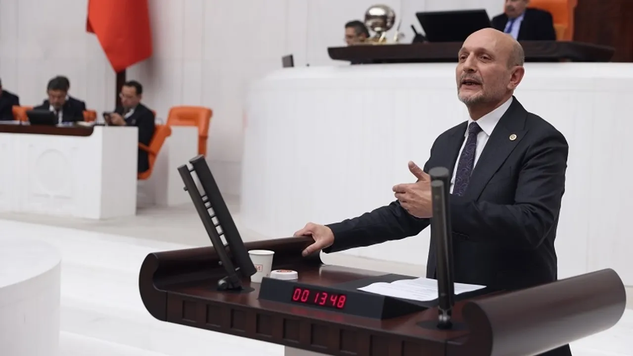 SP'li Bursa Milletvekili Atmaca'dan Bakan Uraloğlu’na otoyol çıkışı
