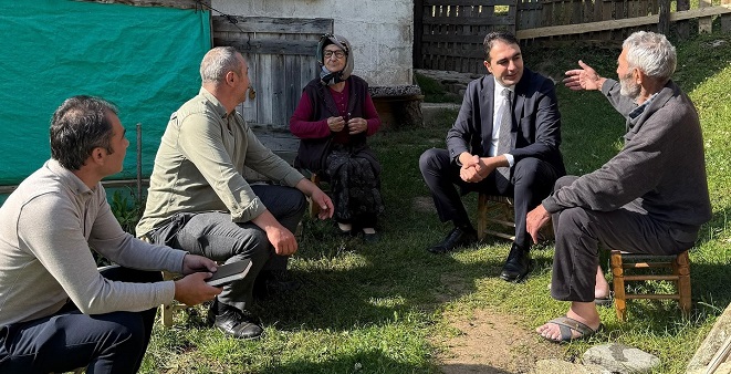 Kaymakam Ev Ziyaretinde