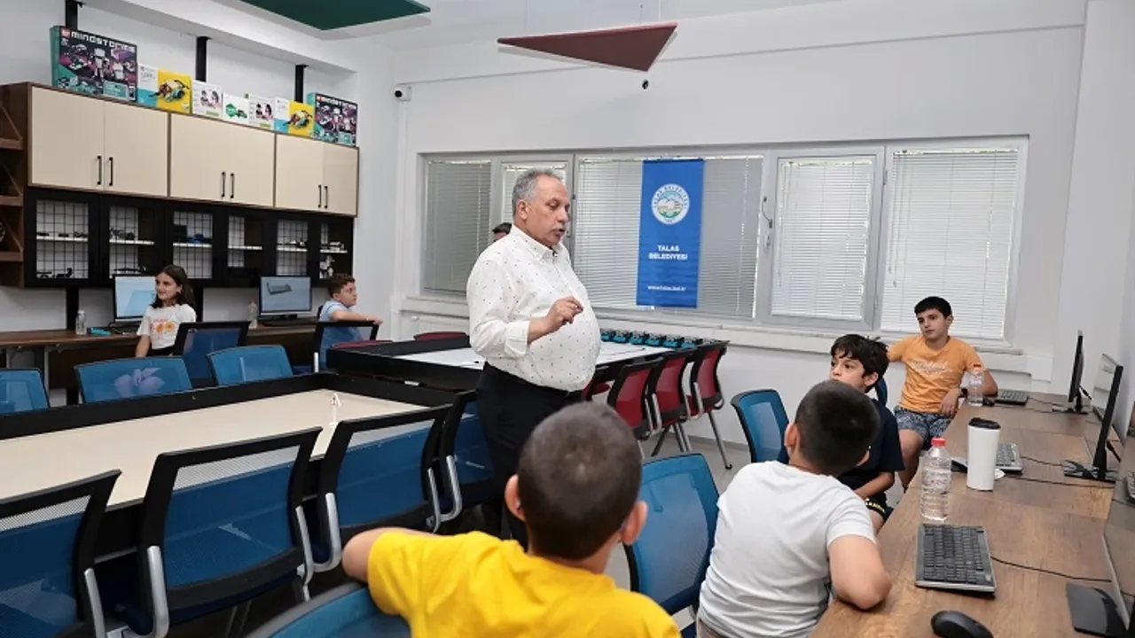 Kayseri Talas'tan geleceğin mucitlerine kamp