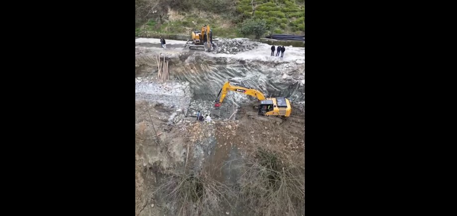 Kalkandere’de Yol Genişletme ve Taş Duvar Çalışmaları Tamamlandı