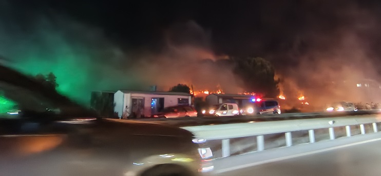 Bursa Mudanya Yolu'nda alevler yükseldi! Çağrışan'da yangın paniği!