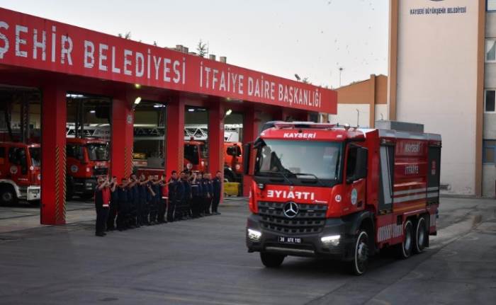 Kayseri Büyükşehir'den Manisa yangınına yardım desteği
