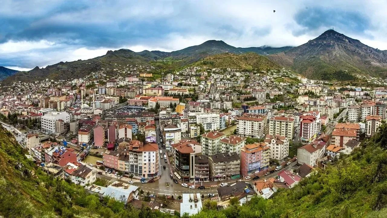 Gümüşhane, İç Göçte Türkiye Lideri Oldu: 1 Yılda 18 Binden Fazla Kişi Göç Etti