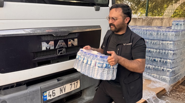 Kahramanmaraş'ta Şahbaz Derneği, ilk günden sahadaydı