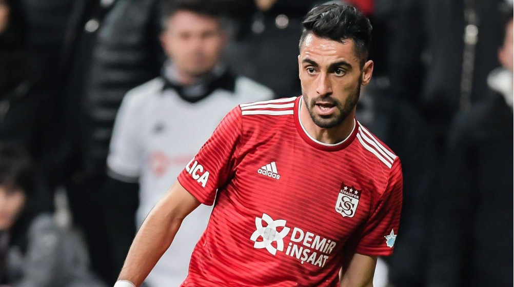 Çaykur Rizespor’da Sol Bek Hamlesi: Hedef Uğur Çiftçi