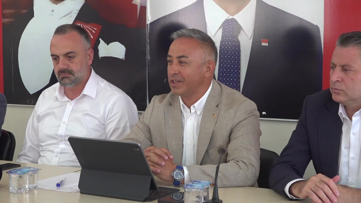 Amasya'da CHP milletvekilleri ve PM üyeleri sahaya indi