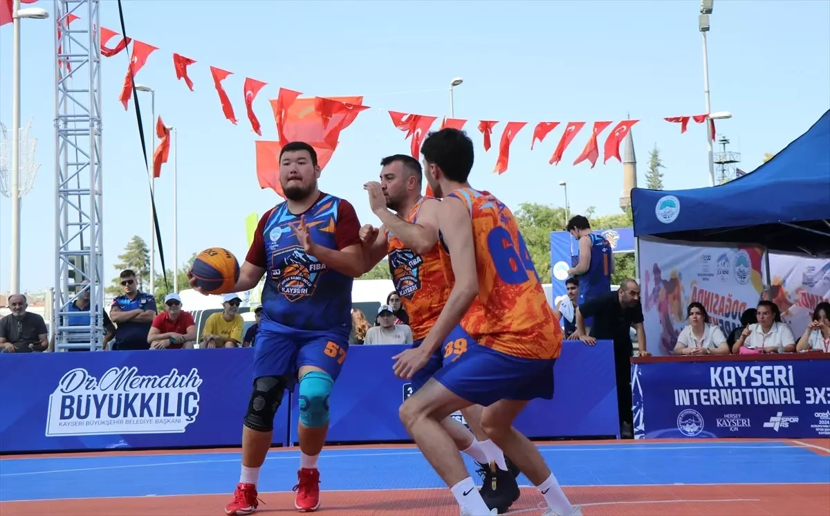 Kayseri Büyükşehir'den Uluslararası Basketbol Turnuvası