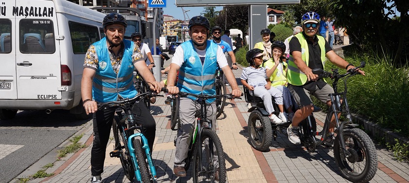 Yeşilay’dan 30 Ağustos’a Bisikletli Kutlama