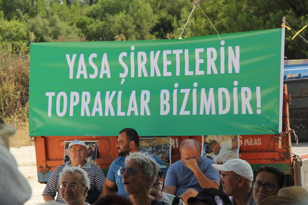 Toprağımızı Vermiyoruz Kampanyası, “Süper izin yasası”na karşı Anayasa Mahkemesi önünde bir araya gelecek