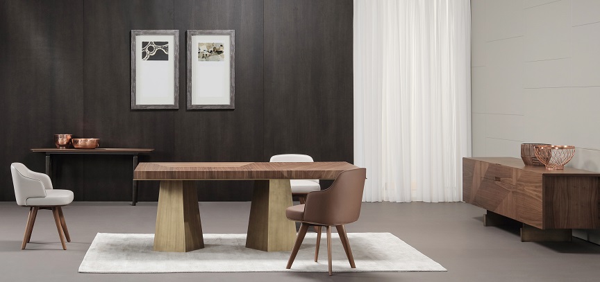 CASA İLE EV-OFİSLERDE ‘POWER DRESSING’ TARZINA GEÇİŞ