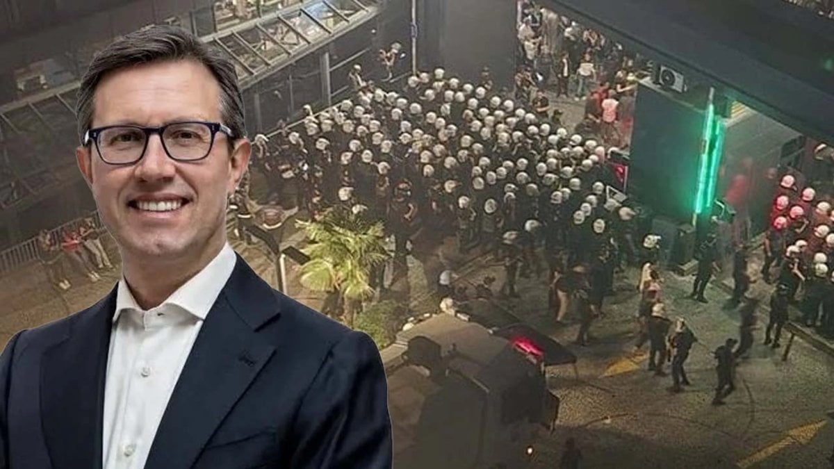 Avrupa Parlamentosu Üyesi Nardella'dan CHP'deki polis ablukasına tepki: