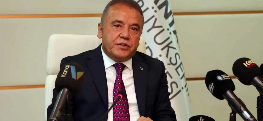Antalya Büyükşehir Belediye Başkanı Muhittin Böcek hastaneye sevk edildi!