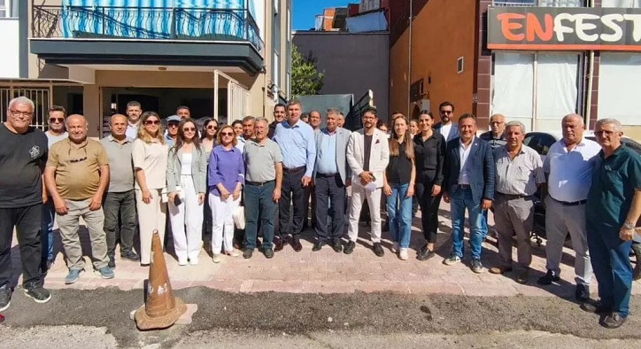 CHP BURDUR İL BAŞKANI KADİR KOÇ: “ZALİMLERİN ZULMÜ BİZİ YOLUMUZDAN DÖNDÜREMEZ”
