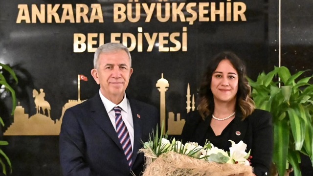 CHP Ankara Kadın Kolları İl Başkanı Ayça Çağlar: “Ankara halkının iradesini kimseye teslim etmeyeceğiz”