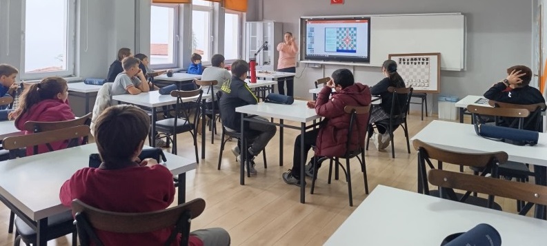 İyidere’de Öğrenciler Dikkat ve Strateji Geliştiriyor