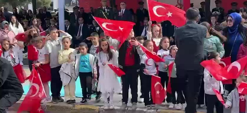 Van’da Cumhuriyet Bayramı coşkusu