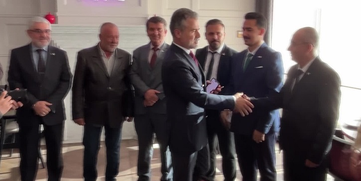  Kılıç: 