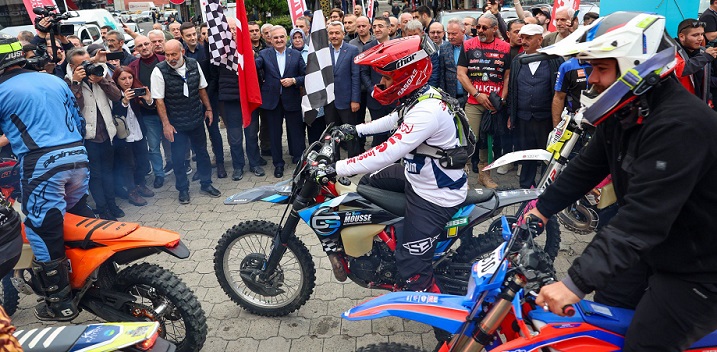 Horonun Ritmiyle Adrenalin Buluştu: Türkiye Enduro Ve Atv Şampiyonası Rize’de Başladı
