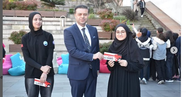 RTEÜ’ de “Çayla Kitap” Projesi Kapsamında İlk Kitap Tahlili Yoğun Katılımla Gerçekleşti