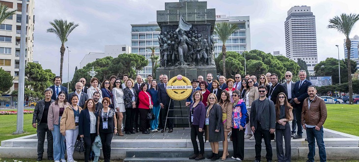 Egeli Diş Hekimleri Atatürk Anıtı’nda Buluştu