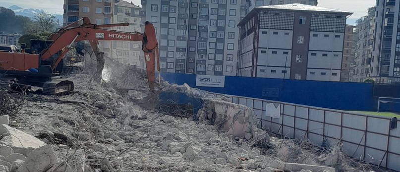 Pazarspor Tribünleri Yenileniyor: İlçe Stadı Modern ve Konforlu Hale Geliyor