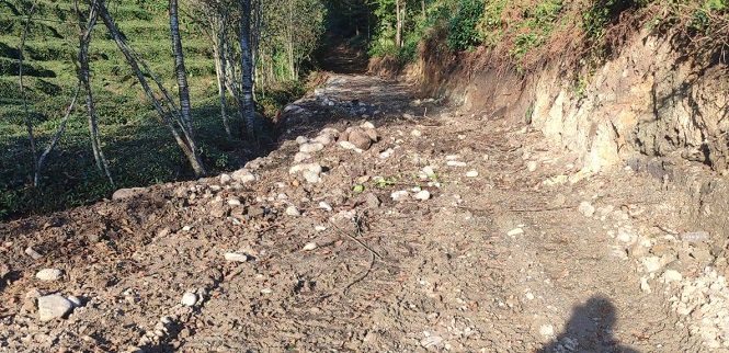 Derepazarı Kirazdağı Köyü’nde Yol Çalışması Tamamlandı