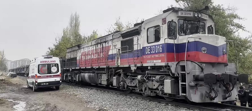 Malatya Kiltepe Mahallesi’nde tren kazası: Raylara düşen bir kişi yaralandı