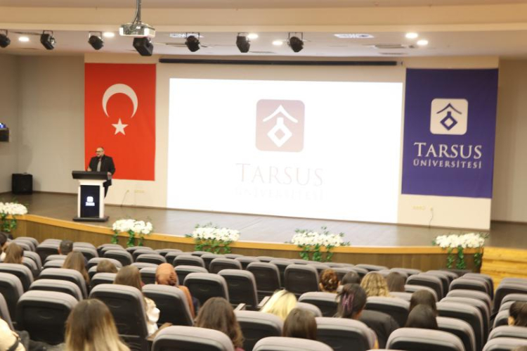 Mersin'de Kariyer Merkezi gençlere yeni ufuk açıyor