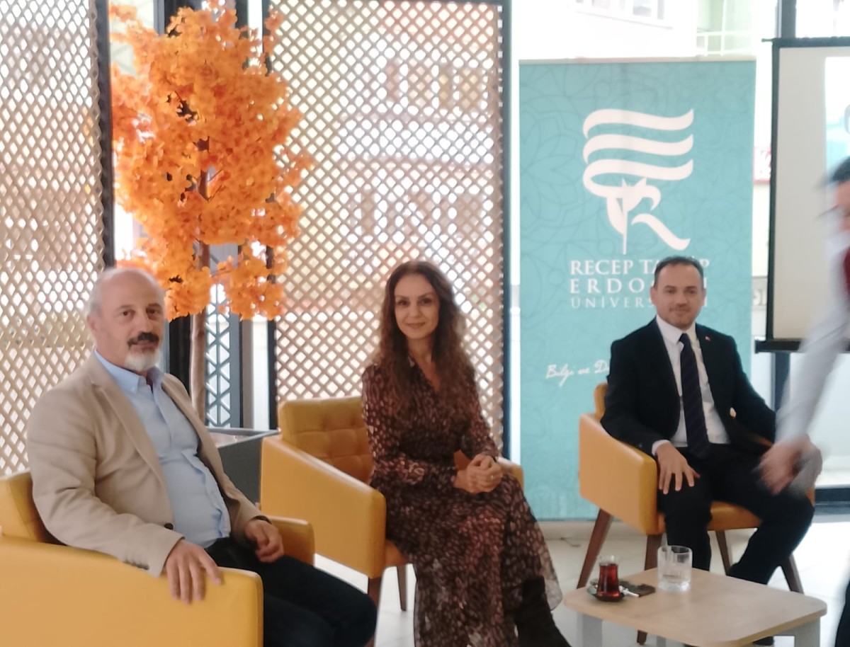 RTEÜ’ den Rize’de “Karadeniz’den Antarktika’ya Bilim Yolculuğu” Etkinliği