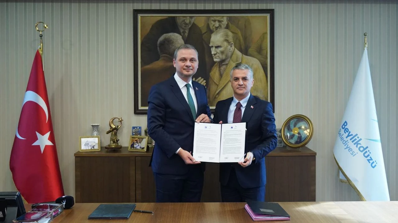 Yomra Belediyesi ile Beylikdüzü Belediyesi Arasında Tarihi Kardeşlik Protokolü